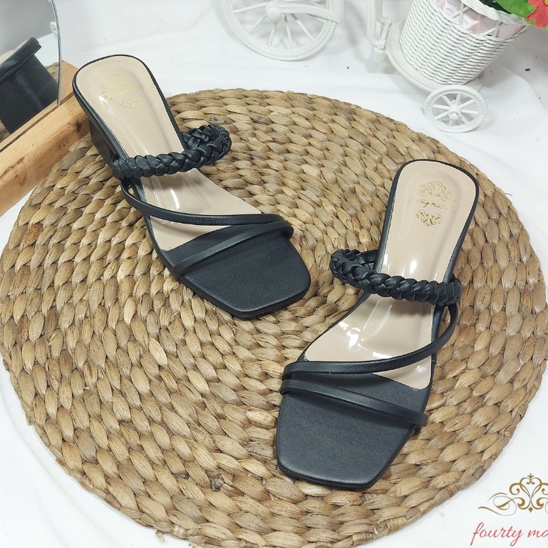 Sandal Heels Hak Tahu Wanita RHM SR-19