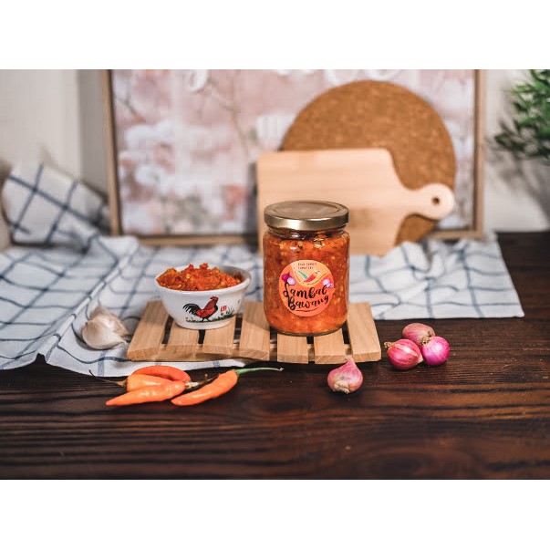 

SAMBAL BAWANG ( RAJA SAMBAL SUMATERA BAWANG )