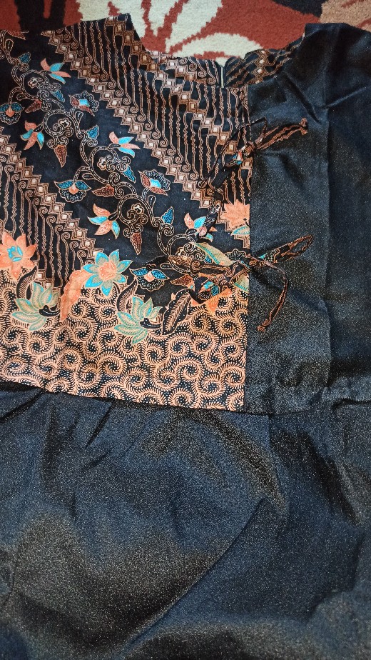 Atasan Batik Dolby Dolbi Dobby Doby Tenun Sutra Tulis Halus Katun Atbm Baron ,sarombit Atasan