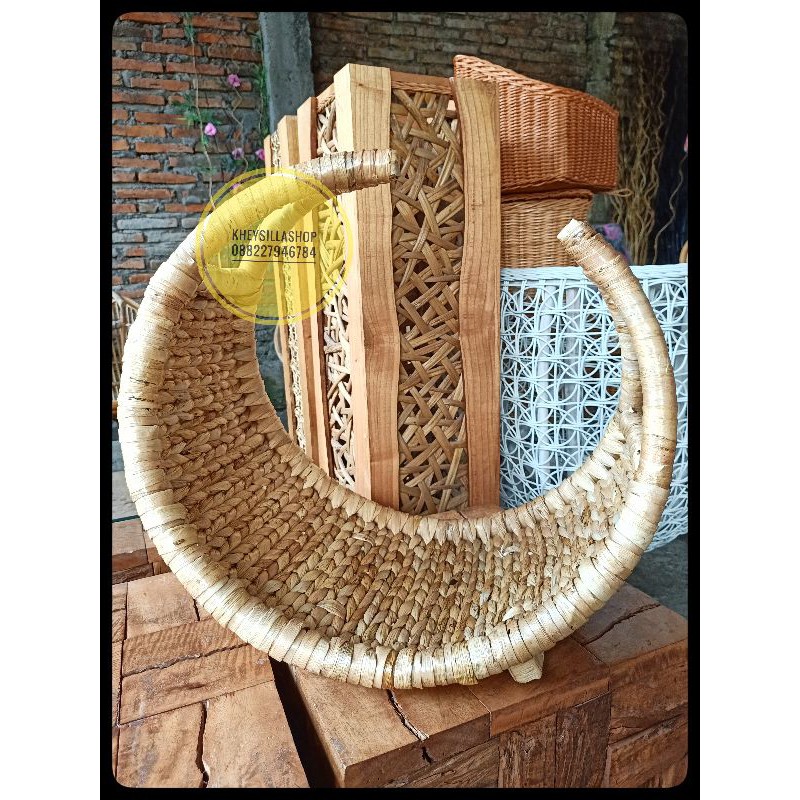 ENCENG GONDOK PROPERTY RATTAN ROTAN BULAN SABIT / PHOTOSHOOT BABY NEW BORN