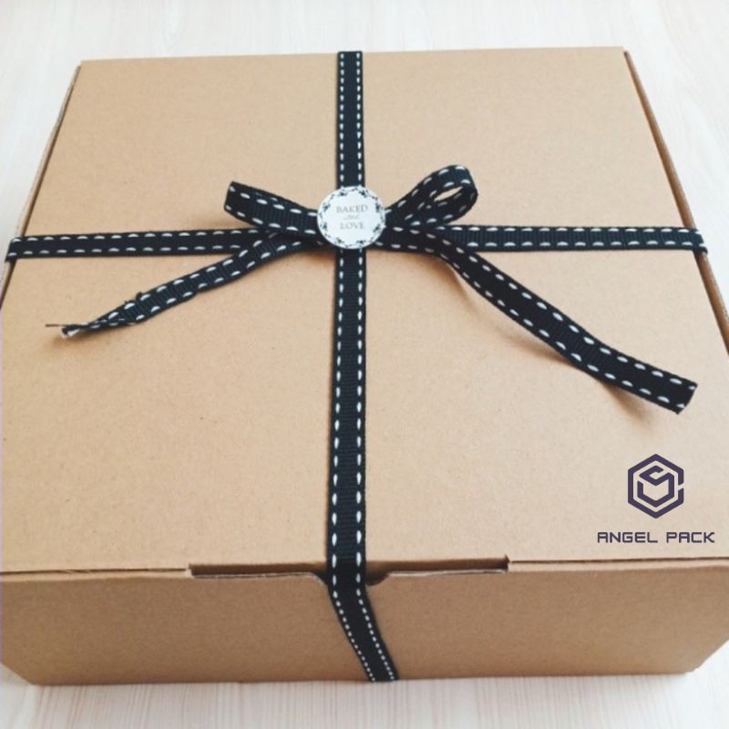 

Corrugated box 20x20x6 per 5pcs dus kue cake brownies box packaging kado polos