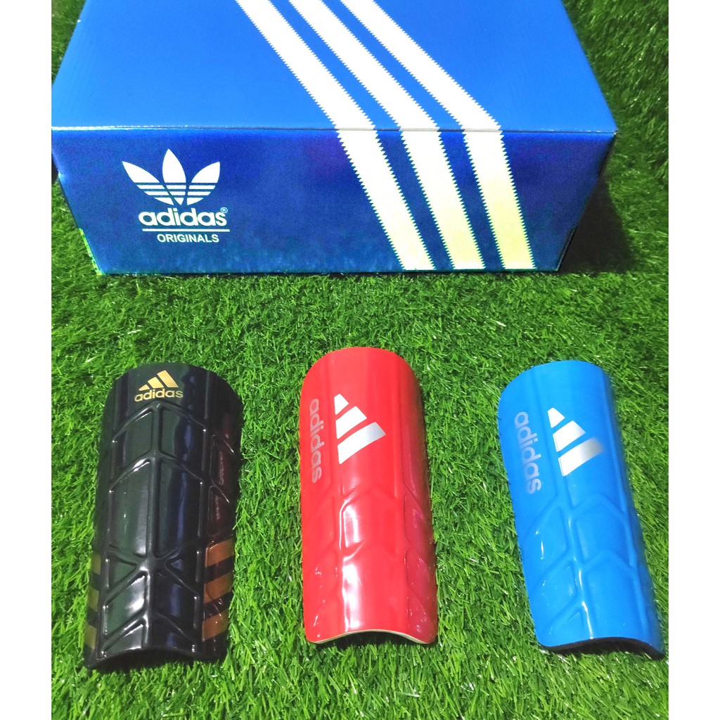 SKIN DEKER ADIDAS FULL EMBOSS DEKER FUTSAL TERMURAH DEKER FULL EMBOS TERBARU  DEKER SEPAK BOLA