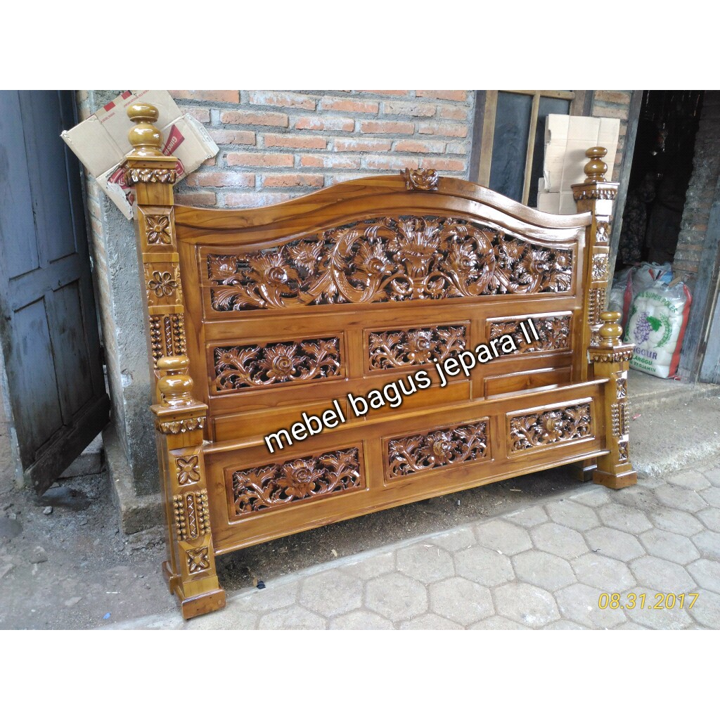 Dipan - Tempat Tidur Jati Rahwana Mebel jepara Furniture Ukir Bagus