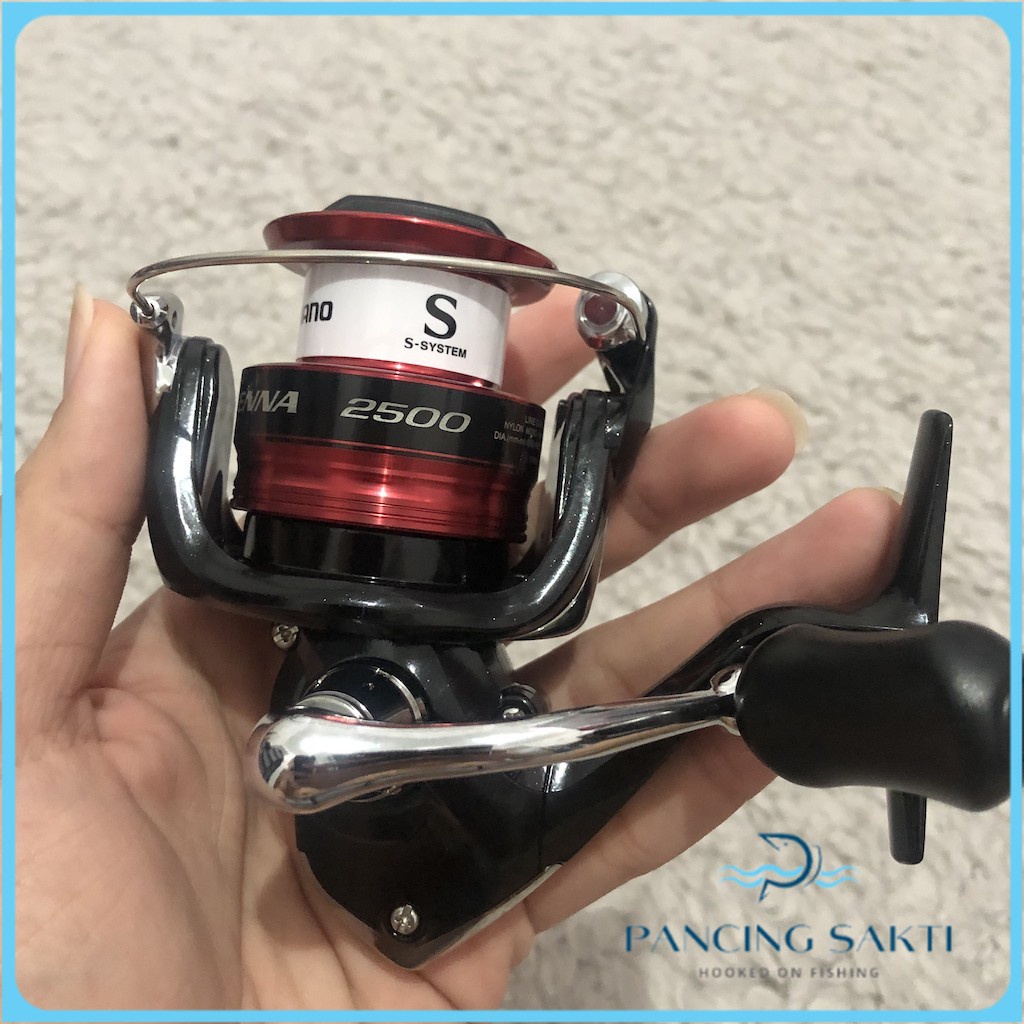 Reel Pancing SHIMANO Sienna 2500 HG Original Bergaransi 4 Bearing Murah