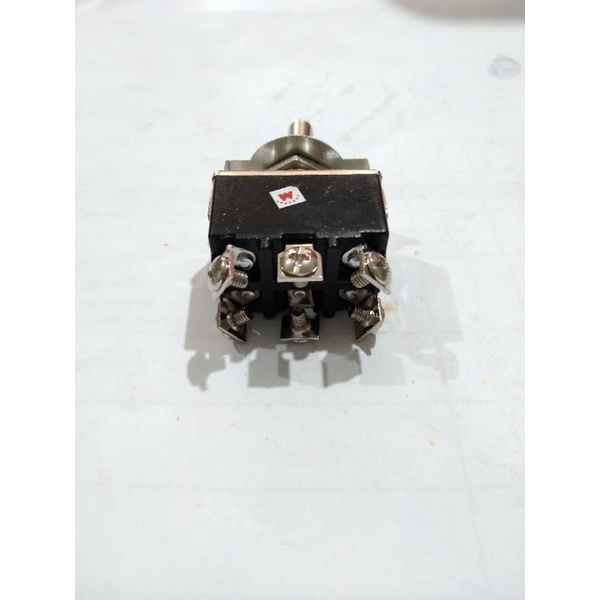 Toggle switch saklar 6pin