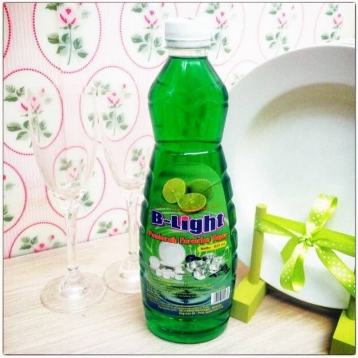 Cleantex Pembersih kamar mandi &amp; Porcelen Ukuran 1Liter