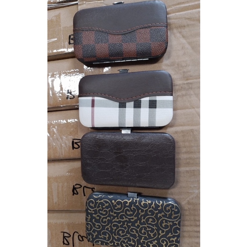 Manicure Set 7 in 1 Motif Damier / Manicure Set Komplit / Gunting Kuku