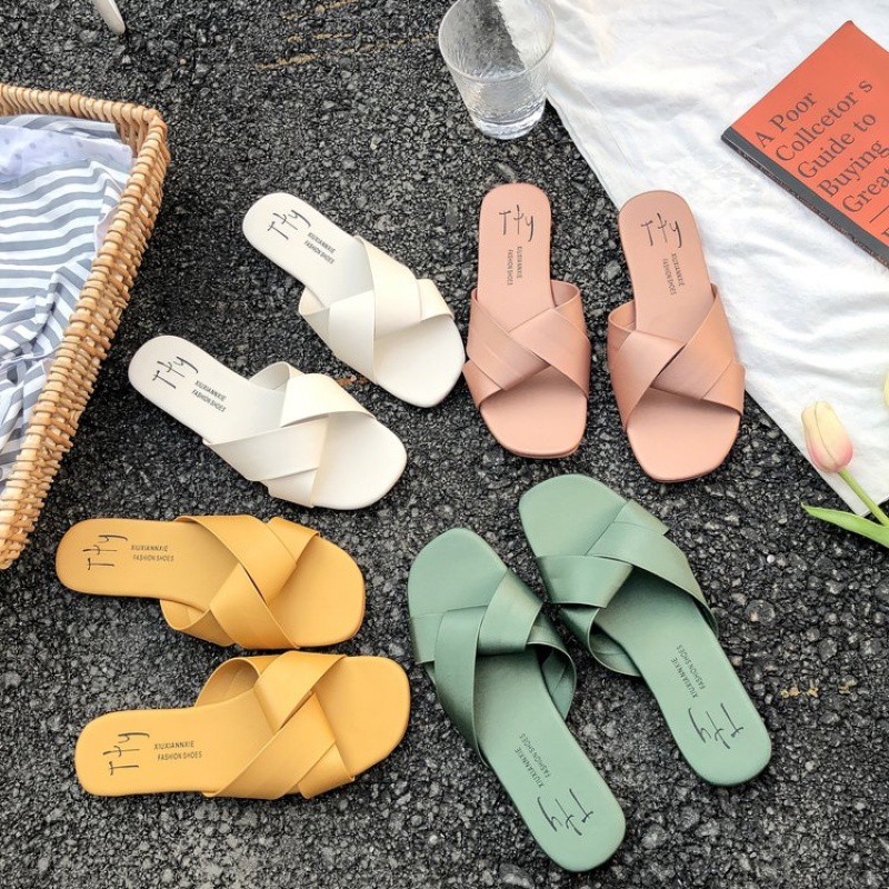  Sandal  Selop  Casual Warna Polos  Anti Slip untuk Musim 