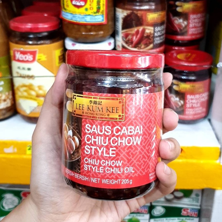 

Chili Oil Saus Cabai Chiu Chow Lee Kum Kee 205g