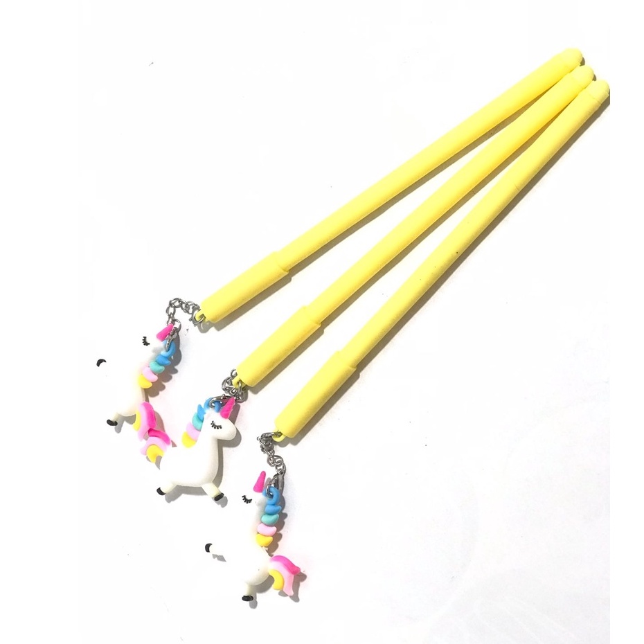 ( Ecer ) PEN GANTUNGAN BONEKA / PULPEN GEL KARAKTER ANAK / PENA GANTUNGAN KUNCI SOUVENIR / POM POM BULU UNICORN PRINCESS FLAMINGO