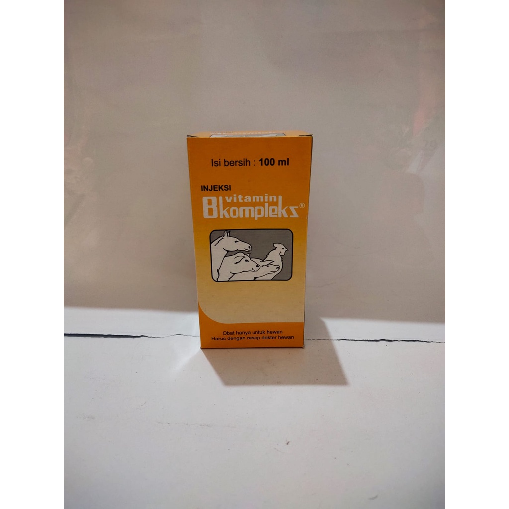 Injeksi vitamin B Kompleks 100 ml untuk hewan