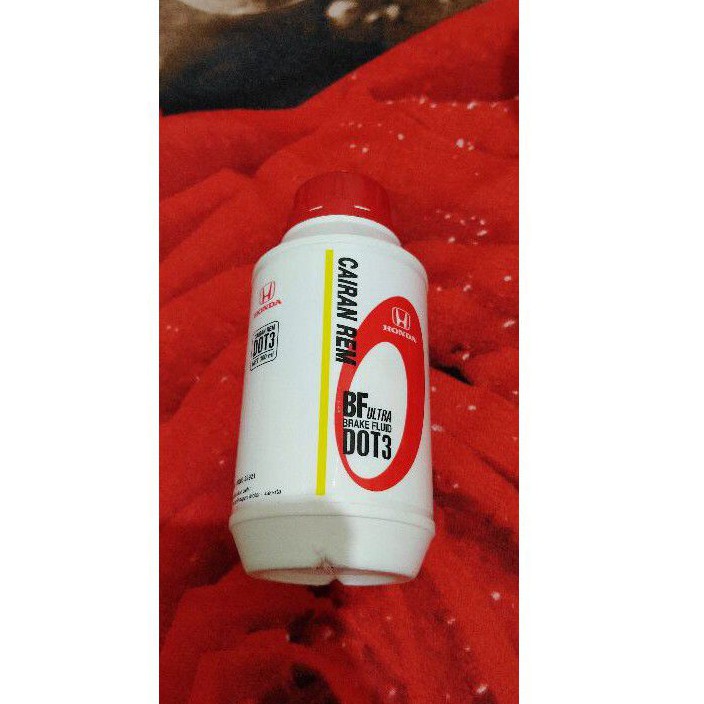 Mobil Honda "Minyak rem Original"