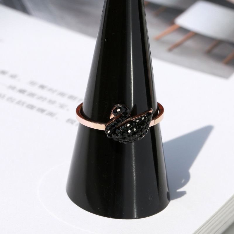 cincin titanium angsa hitam diamonde lucu