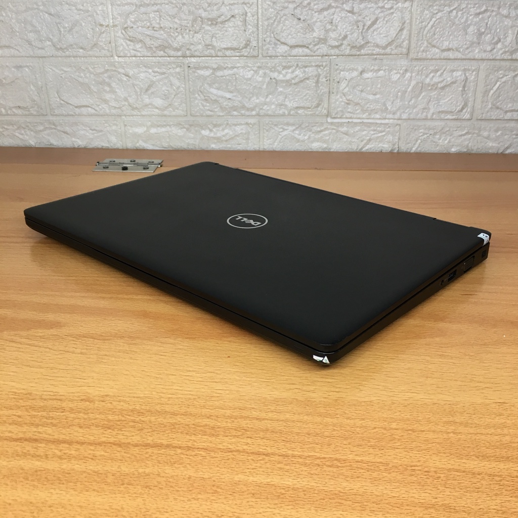 Laptop Dell Latitude 5480 Core i5 Gen 6 RAM 8GB DDR4 SSD Siap Pakai