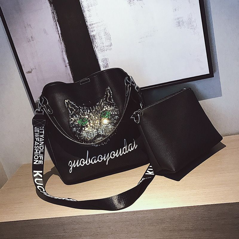 BJ57072 (2IN1) - BLACK/WHITE - TAS SLEMPANG JINJING TOTEBAG HANDBAG BAHU SHOULDERBAG MOTIF CAT KUCING FREE POUCH TAS SET TAS WANITA FASHION IMPORT MODIS ELEGAN TERMURAH TERLARIS TERBARU BAGSTORE JAKARTA TAS BATAM CR7072 EL5891 BQ3313