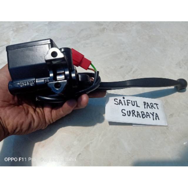 Master rem depan r15