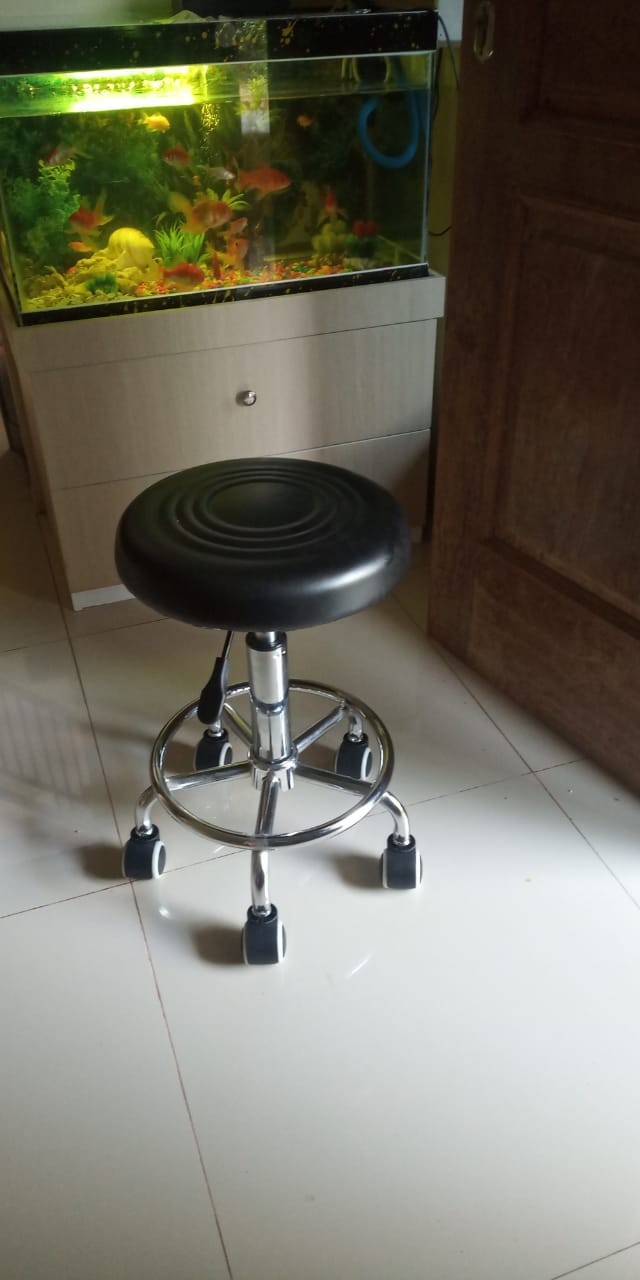 Kursi Bar Minimalis Barstool Chair Kursi Makan Kursi Salon Bundar Kursi Kaki Roda