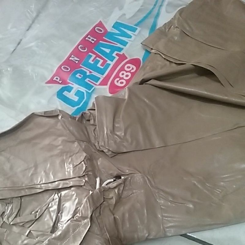 Lid,JAS HUJAN PONCO , KELELAWAR CREAM MURAH TEBAL AWET