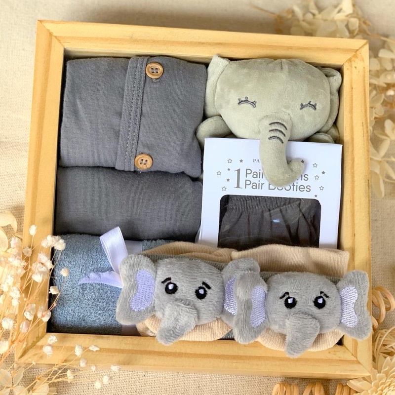 Hampers Bayi Hamper Baby Girl Boy Kado Lahiran Perempuan Laki Laki Gift Set Newborn Babygift Perempuan Laki-Laki Parcel Premium Eksklusif Box Kotak Kayu