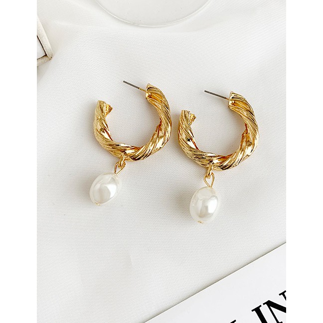 LRC Anting Tusuk Fashion Silver Alloy Pearl Circle Earrings D09596