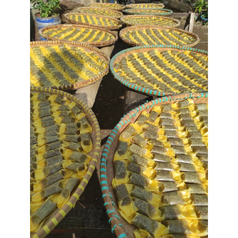 

makanan khas dodol kacang ijo wajik kacang ijo wajit kuning wajit kacang ijo