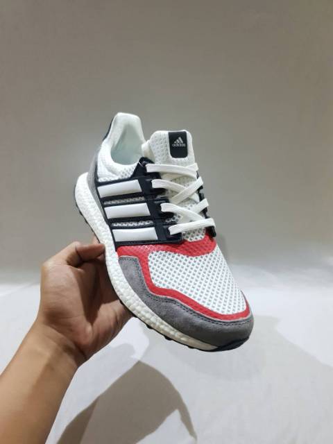 adidas ultra boost s&l grey one cloud white grey two