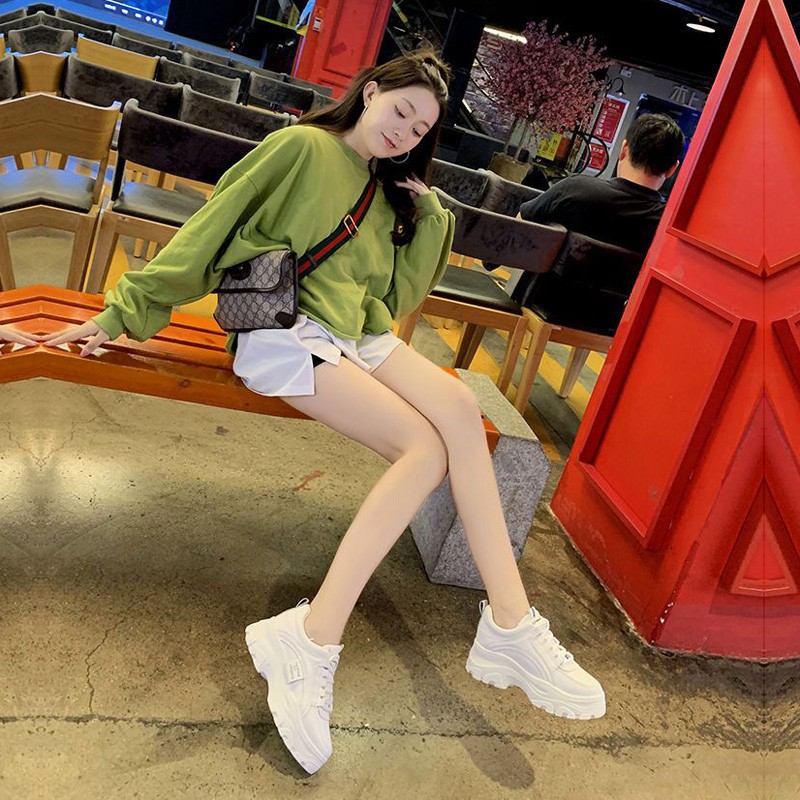 Sepatu Sneakers Wanita Putih Sneakers Tali Sepatu Wanita Casual Tinggi 5cm Fashionable Korean Style