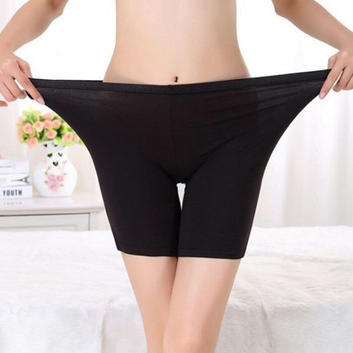 Celana Short Wanita Super Jumbo / Celana Pendek Cewek Jumbo Size / Celana Daleman Rok Fit M-4L