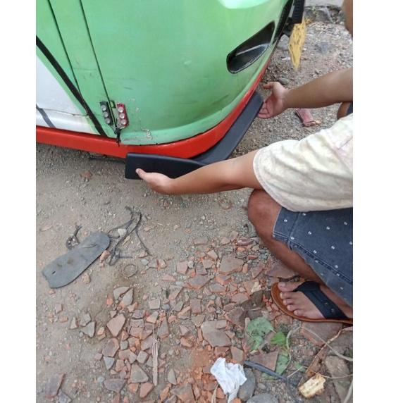 [KODE SIMNR] Winglet Mobil truk bus bumper