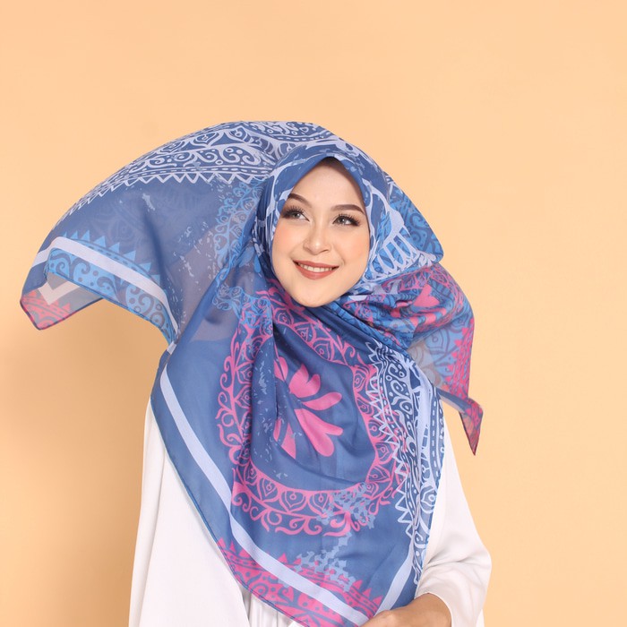 Hijab segi empat, motif biru pink, Jilbab bahan voal, premium, jatuh, design printing, nyaman dipaka