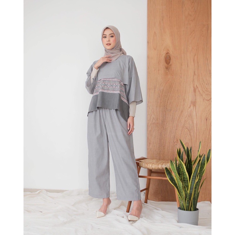 Gaisa ethnic one set