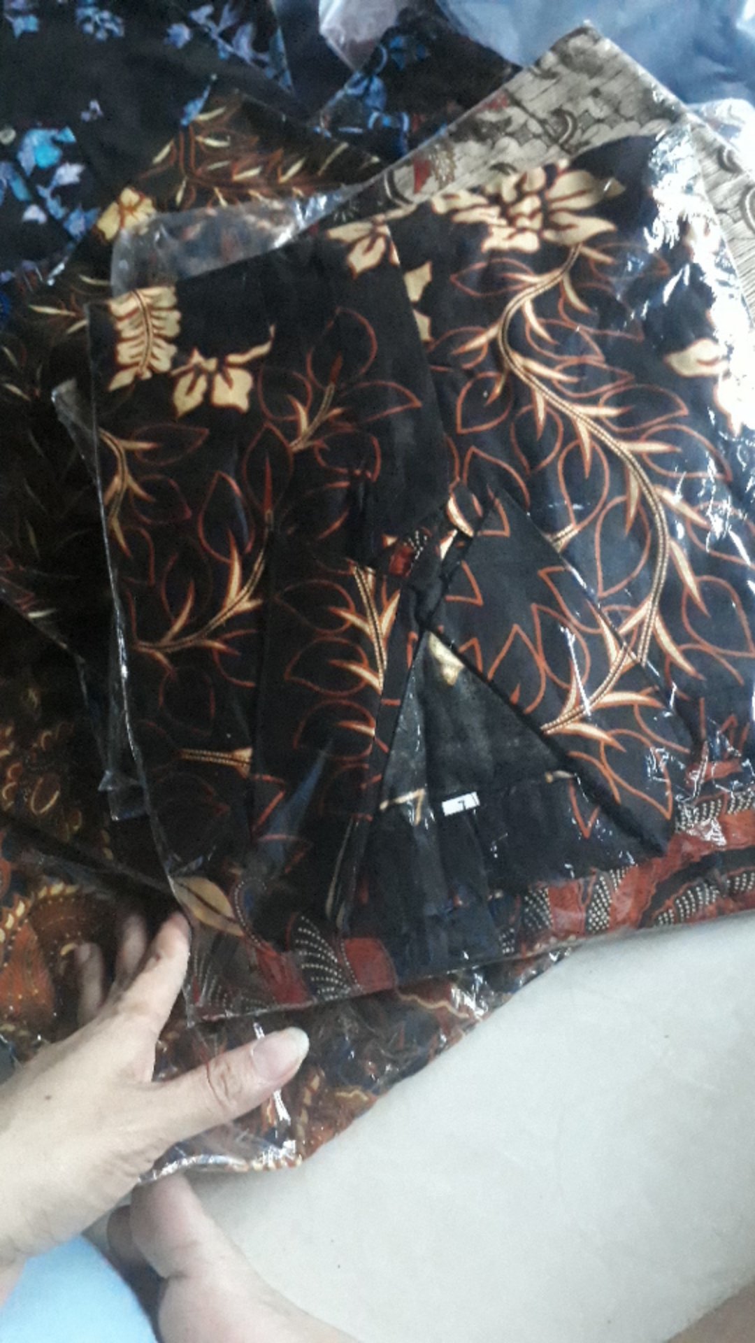Baju Batik Pria Abadi Batik Kemeja Batik Pria Lengan Pendek Terviral Di Shopee