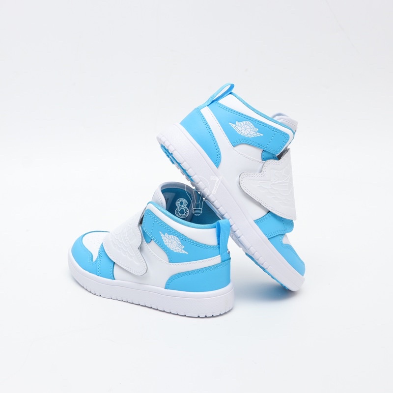 Sky Jordan 1 Fearless Sky Kids