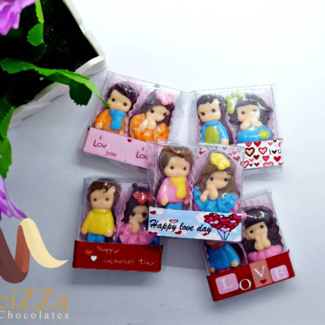 

Coklat souvenir couple