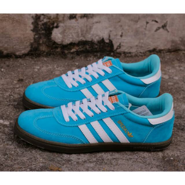 Adidas spesial biru lis putih