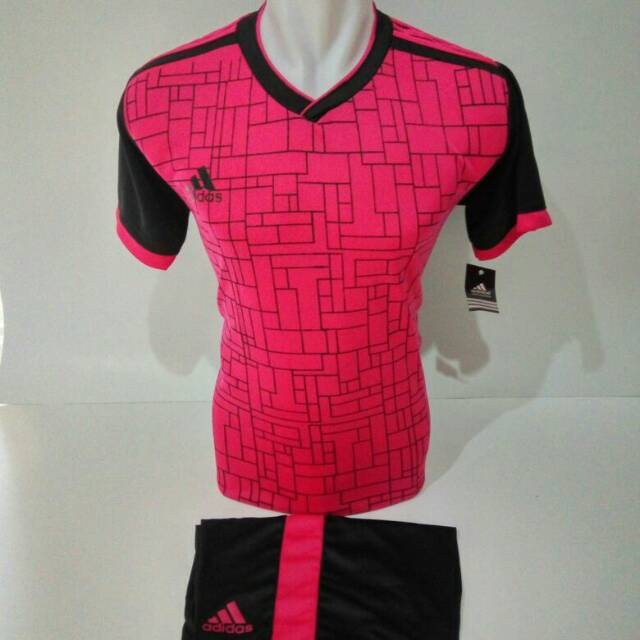 Setelan baju futsal adidas