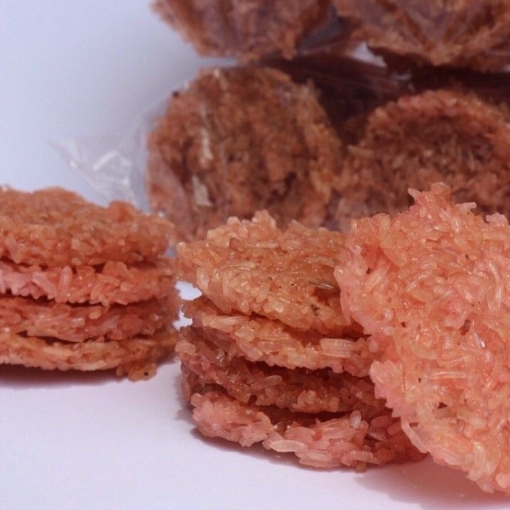 

KERUPUK RENGGINANG mentah kerupuk kulit kerupuk 500gram