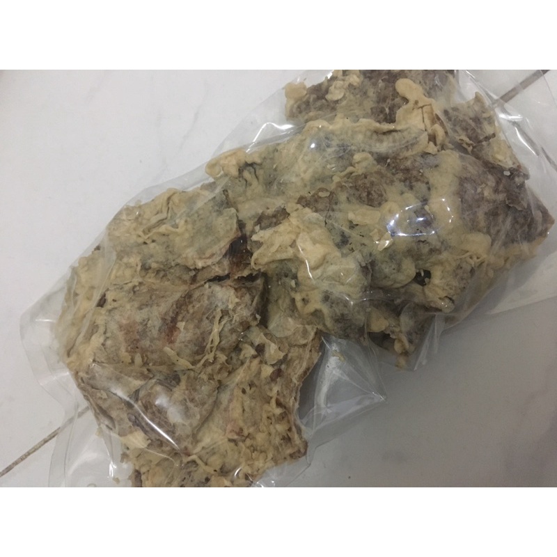 

Keripik Paru Sapi Gurih Khas Madura