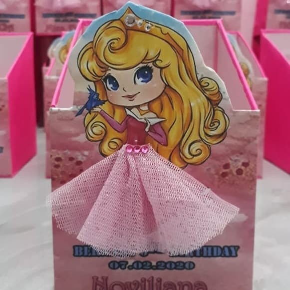 

POPULER SOUVENIR BIRTHDAY 2D PRINCESS AURORA BELLE CINDERELLA / GOODIE BAG HIGHT QUALITY