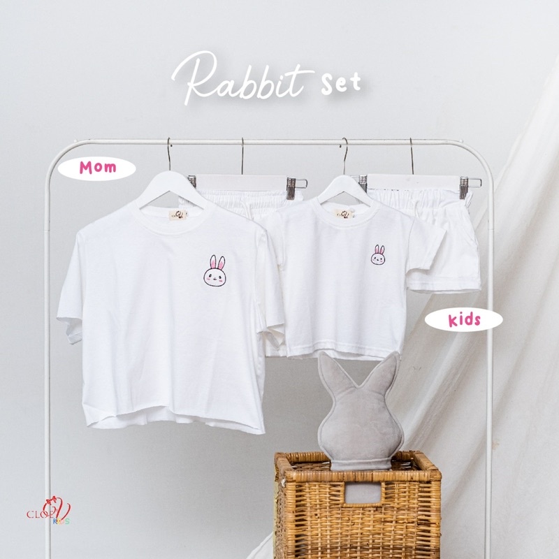 CLOEVKIDS - Setelan kaos dan celana pendek couple mom and kids - pinguin &amp; rabbit