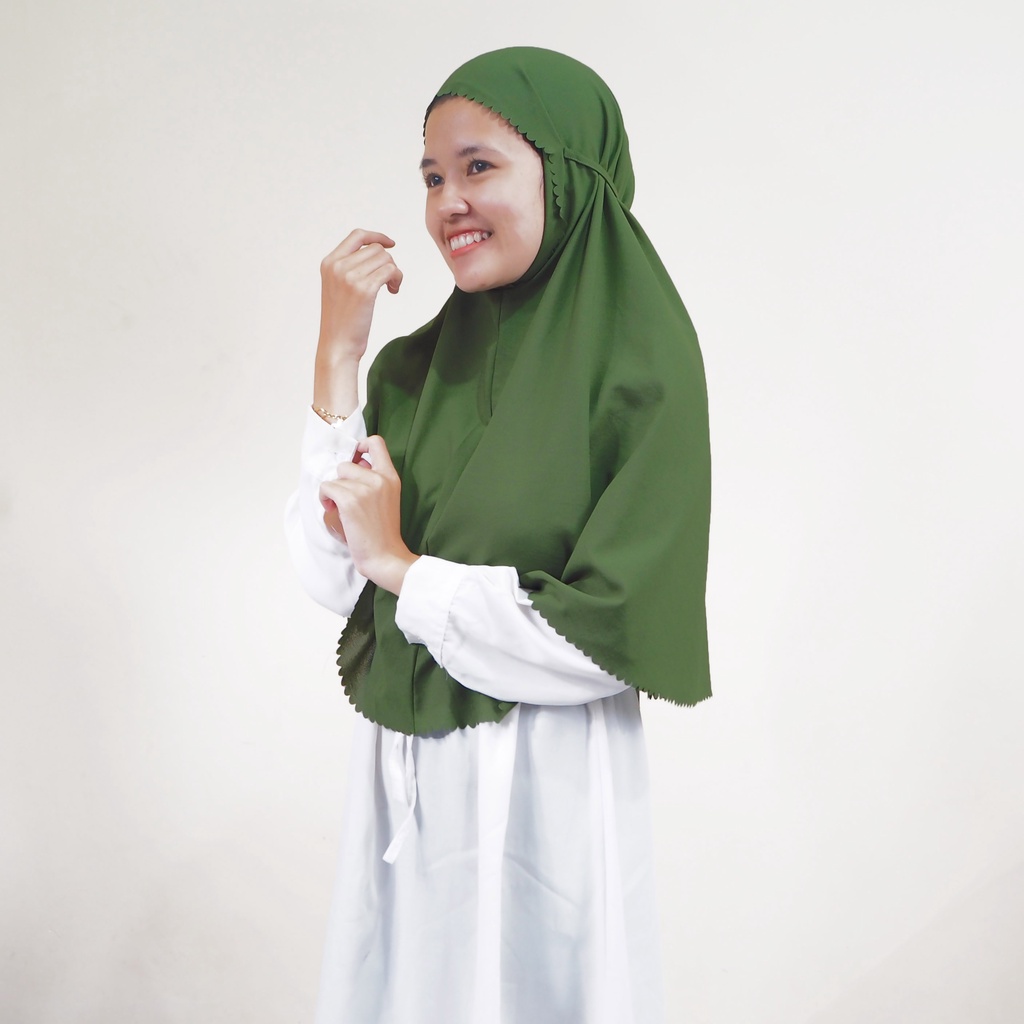 KERUDUNG / KERUDUNG INSTAN / KERUDUNG BERGO / KRUDUNG BERGO / BERGO / BERGO INSTAN / DIAMOND