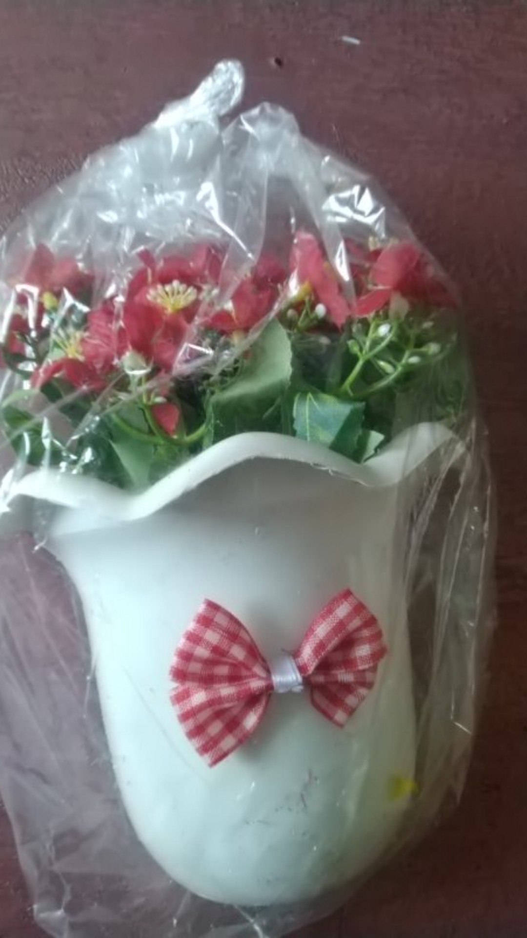 Set Bunga Plastik Aneka Mawar Dengan Plastik Dinding