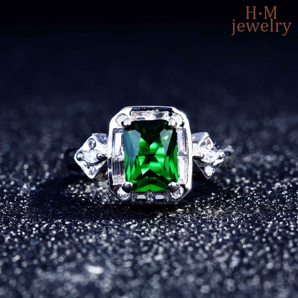 Cincin Model Terbuka Bentuk Persegi Panjang Aksen Emerald Turmalin