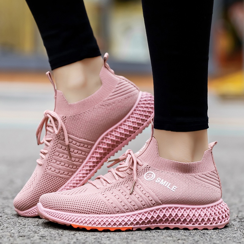 QINGSHUI Sepatu Wanita.Sepatu Wanita Terbaru Fashion.Paling Populer Sepatu Wanita Sneakers.Sepatu Lari Wanita Yang Nyaman Dan Bernapas Sepatu Wanita