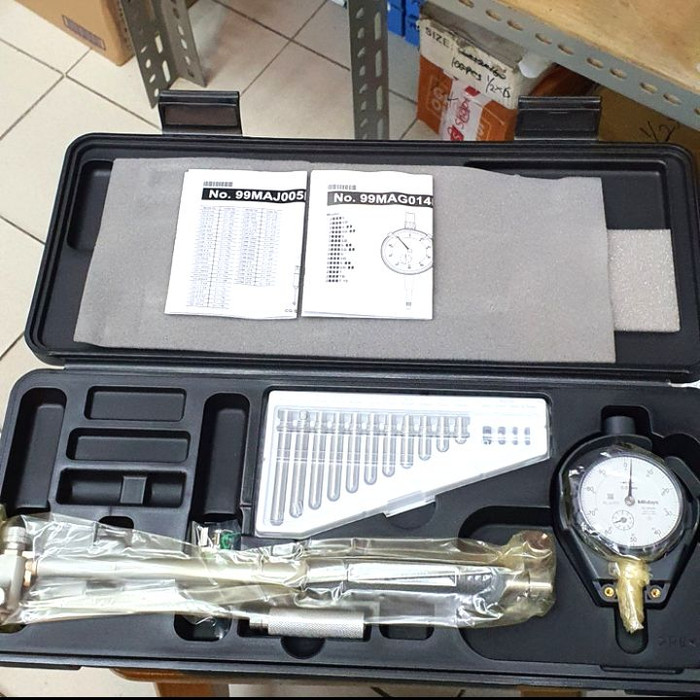 mitutoyo original dial bore gauge 511-713