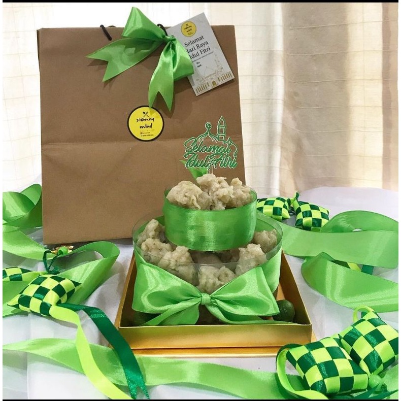 

Siomay Tart Lebaran Idul Fitri Hampers / Birthday Cake isi 45pcs Siomay