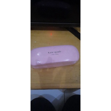 Kaca mata baca merk kate spade