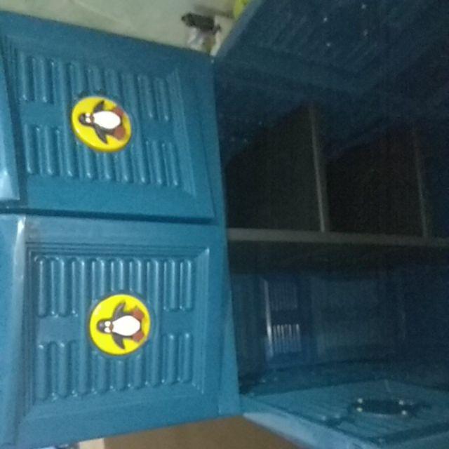 Lemari Plastik / Lemari Pakaian  Gantung