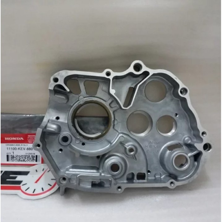 Cover Crankcase Bak Tengah SUPRA GRAND 11100KEV880
