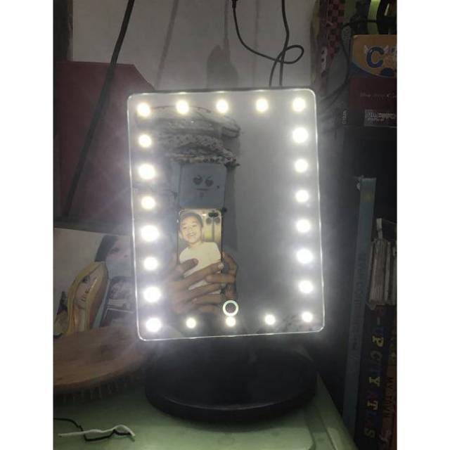 Kaca Cermin Rias LED 22 led Makeup Light MUA artis vloger Lampu Make UP usb Perlengkapan Vlog jnp